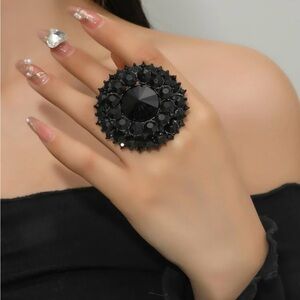 Bold Black and Silver Statement Ring with Dramatic Design
